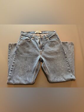 Levi’s Regular Fit 505s - W33, L29